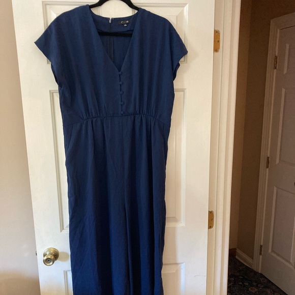MADEWELL NAVY BLUE V-NECK BUTTON FRONT JUMPSUIT - Picture 1 of 10